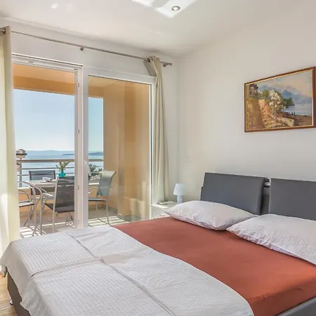 Lux Lara Apartment