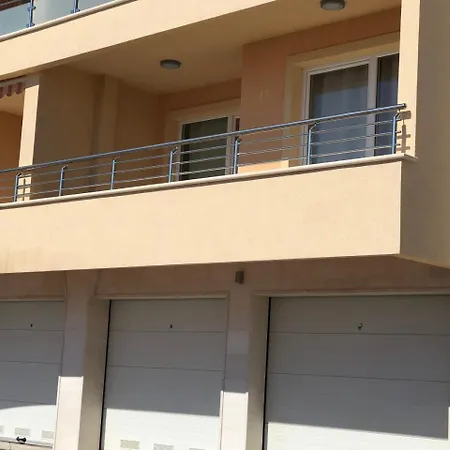 Lux Lara Appartement *